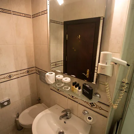 Hotel Au Pera 5*